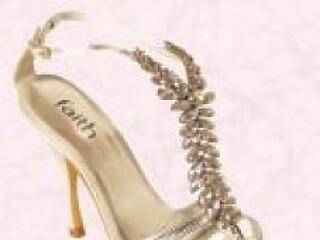 2007 legdivatosabb szandáljai, papucsai! Ezzel hódíthat!