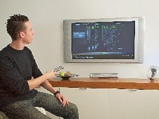 "Válassz! A Távirányító, vagy az Élet!"