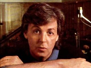 McCartney-t "szentté avatták", Britney ismét tarolt