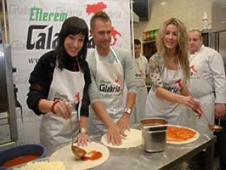 Kiderült! Ki a legjobb pizzakészítő énekes!?