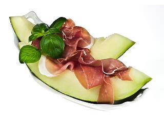 Sárgadinnye-carpaccio egy kis pármaival