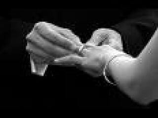 Ahhoz akarok hozzámenni, aki nem akar elvenni!