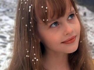 Öleld meg a Hókirálynőt, hadd olvadjék a jég az emberek szívén!