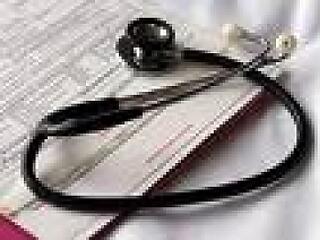 Egy nem mindennapi orvos, aki másként gyógyítja a rákot