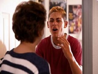 "Agyonvertem a szüleimet..."