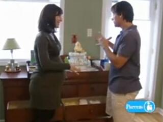 Így tedd bébi-biztonságossá lakásod! Videó