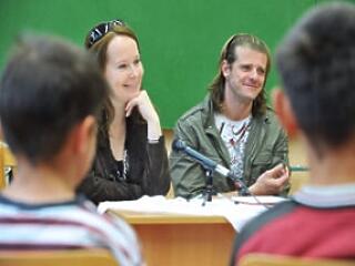 Mit keres Kamarás Iván az iskolapadban?