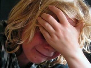 "Végignéztem ahogy anyámat az apám félholtra verte..."