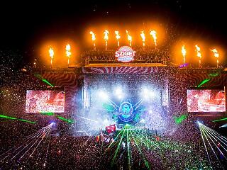 Forró szex a nagyszínpadon! Indul a Sziget 2015