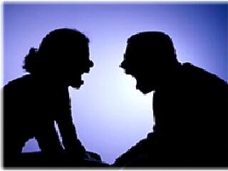 "Az első pofon után kellett volna otthagynom..."