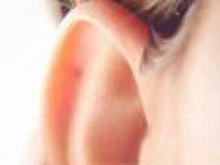 Ne szégyeld, ha az orvos mossa ki a füled! Muszáj!