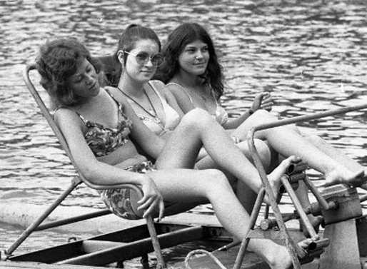 Vízibicikli 1973-ban, Kép: Skanzen