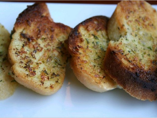 Fokhagymás kenyér, finn recept, Kép: pxhere