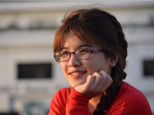 Japán nő szemüvegben, Kép: pxhere