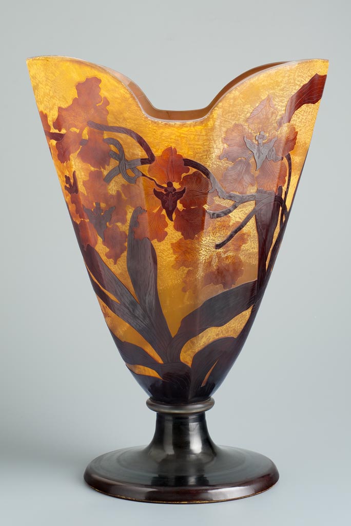 Váza, Kép: Iparművészeti Múzeum