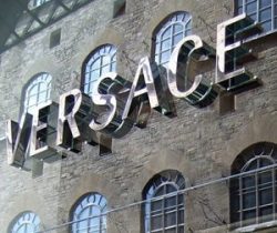 Versace bolt Firenzében