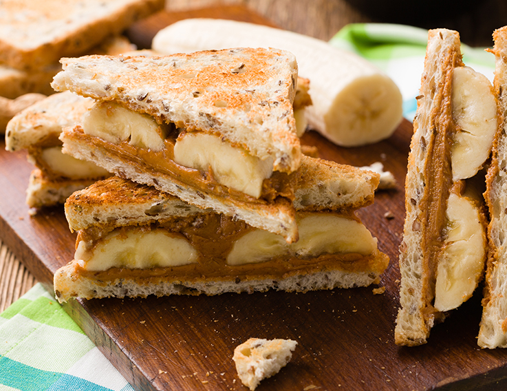 Mogyoróvajas-banános szendvics Fotó: Pinterest