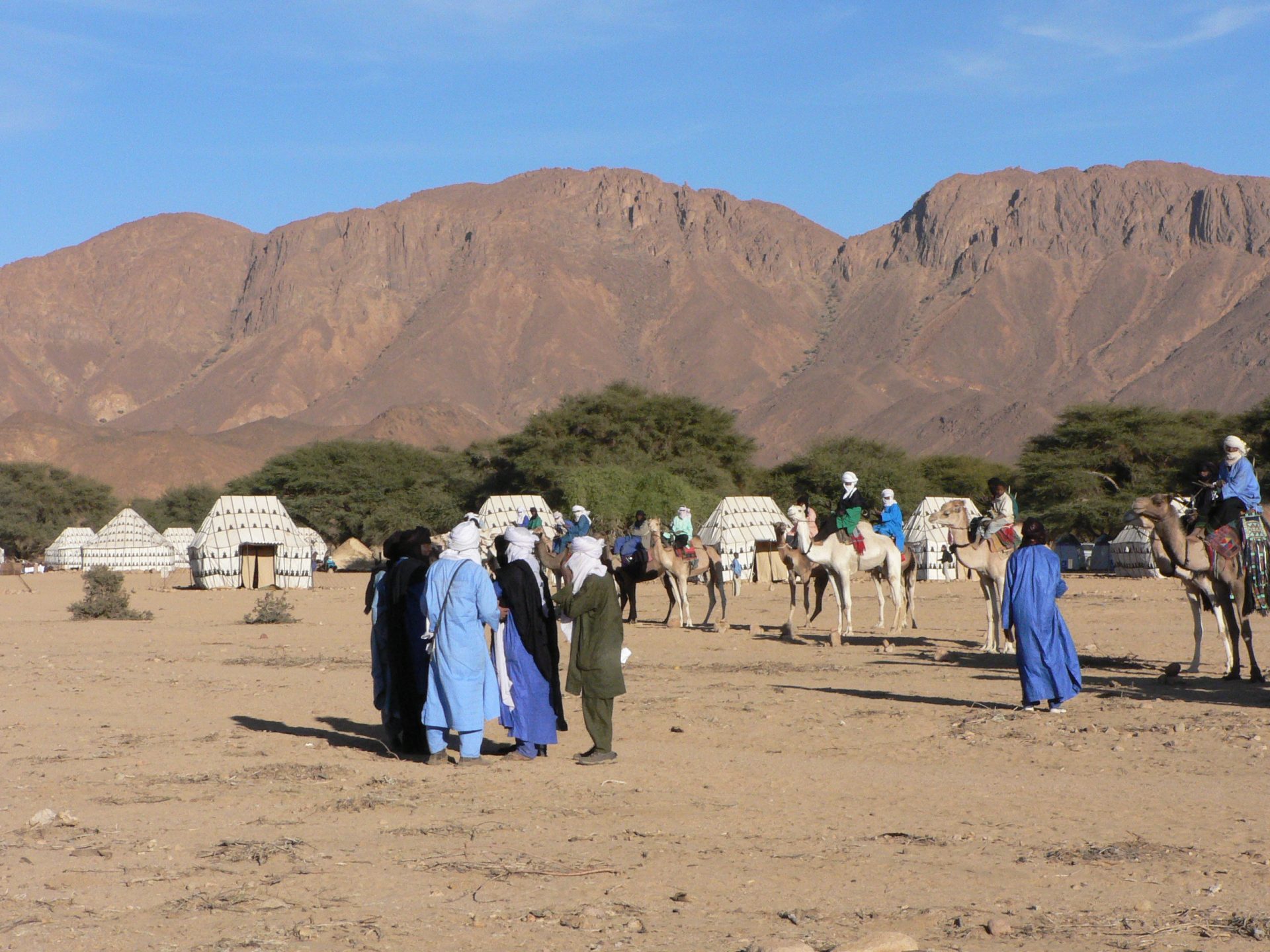 sátortábor a Szaharában