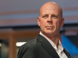 Bruce Willis végleg visszavonul a színészettől, mert súlyos betegségben szenved