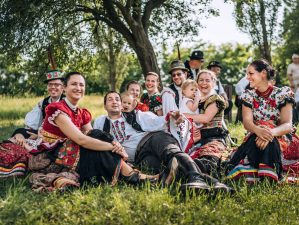 Irány a Skanzen! Busójárástól a magyar cirkuszművészetig